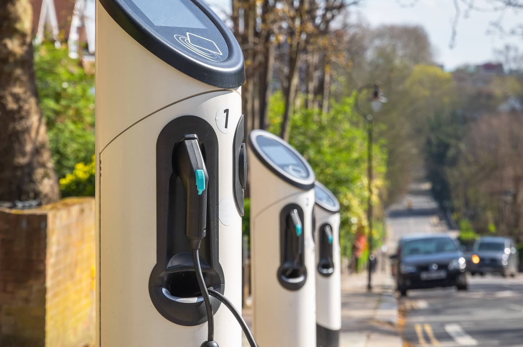 How Do Electric Vehicle Charging Stations Work 