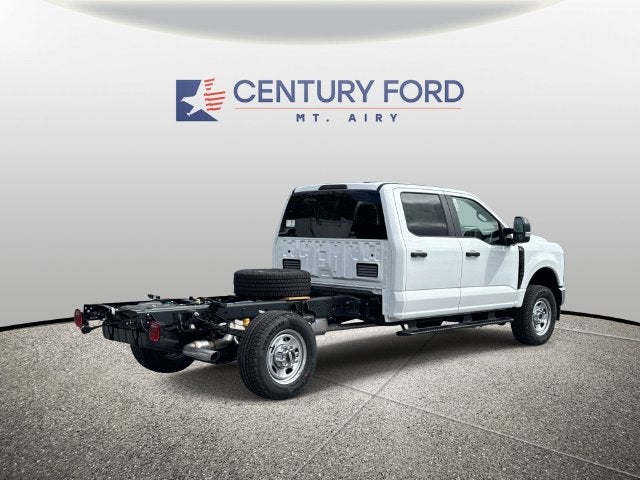 2027 Ford F-350SD XL