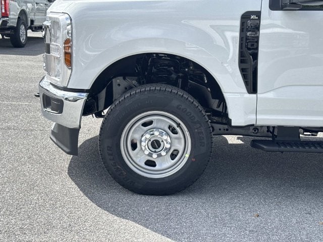 2027 Ford F-350SD XL