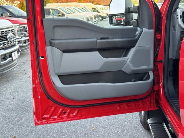 2027 Ford F-350SD XL