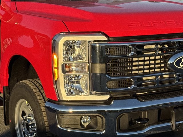 2027 Ford F-350SD XL
