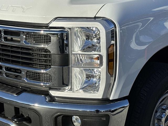 2025 Ford F-350SD XL