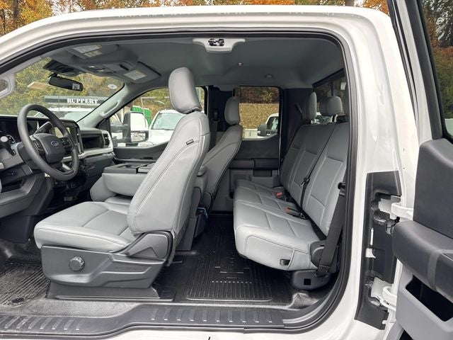 2025 Ford F-350SD XL