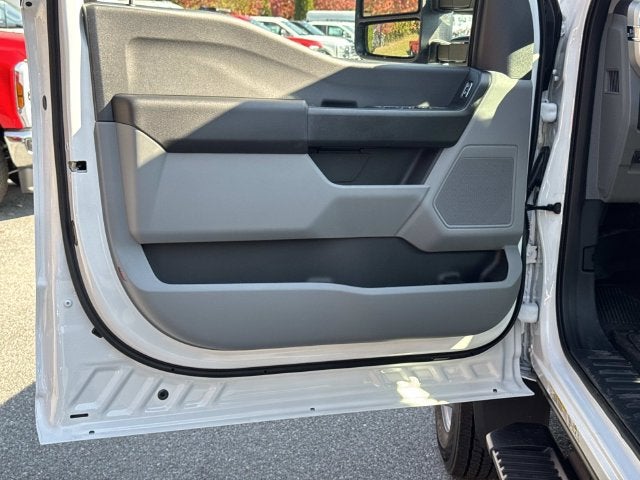 2027 Ford F-450SD XL DRW