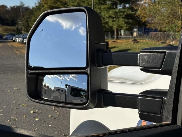 2025 Ford F-600SD XL