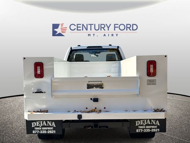 2025 Ford F-600SD XL