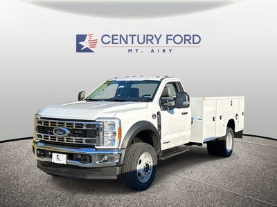 2025 Ford F-600SD XL