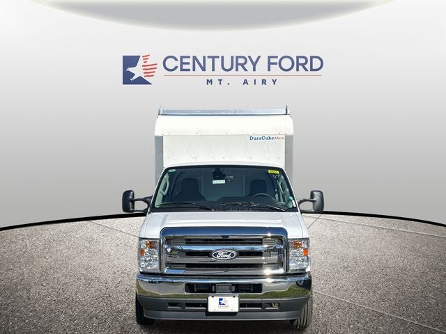 2026 Ford E-350SD Base Cutaway