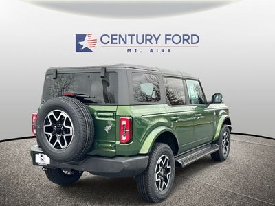 2025 Ford Bronco Outer Banks