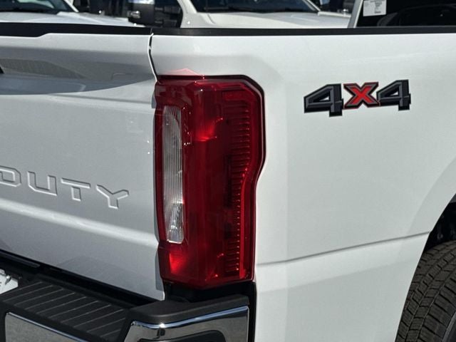 2027 Ford F-250SD XL