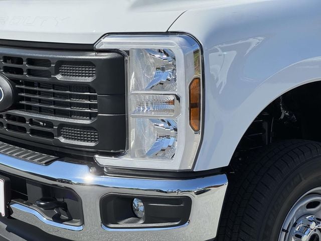 2027 Ford F-250SD XL