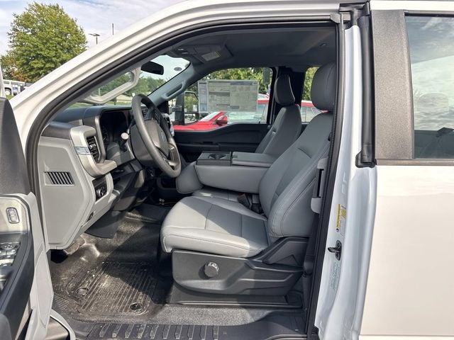 2027 Ford F-250SD XL
