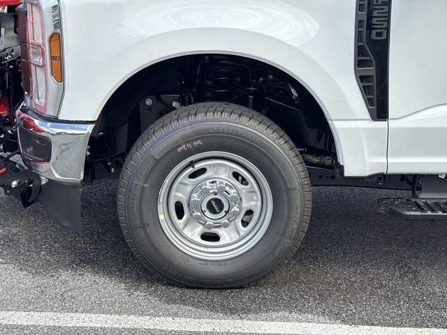 2027 Ford F-250SD XL