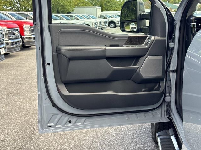 2027 Ford F-250SD Lariat