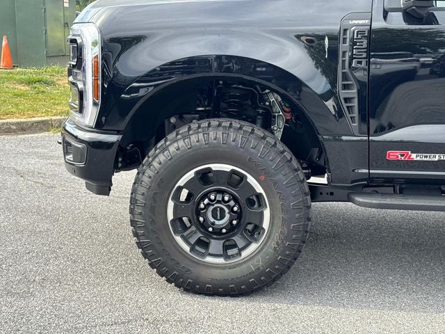 2025 Ford F-350SD Lariat