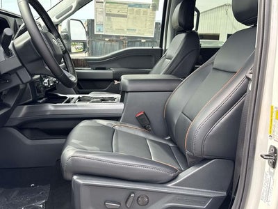 2025 Ford F-350SD Lariat