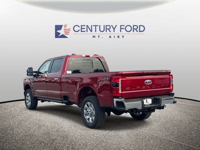 2025 Ford F-350SD Lariat
