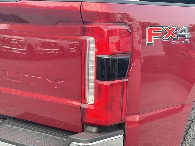 2025 Ford F-350SD Lariat