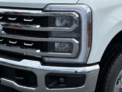2025 Ford F-350SD Lariat