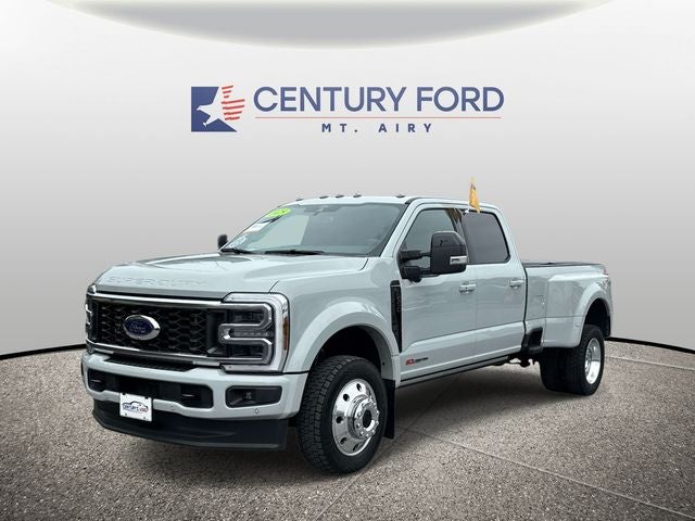 2025 Ford F-450 Platinum DRW