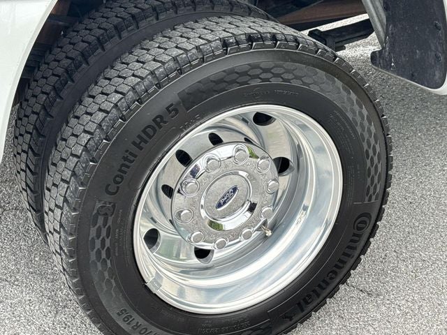 2025 Ford F-450 Platinum DRW