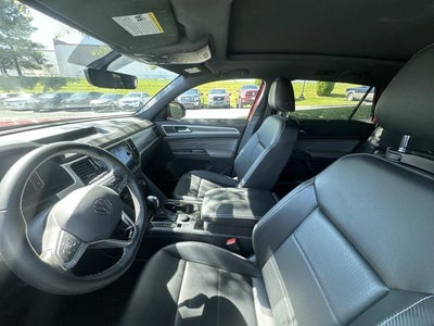 2022 Volkswagen Atlas Cross Sport 3.6 V6 SE w/ Technology