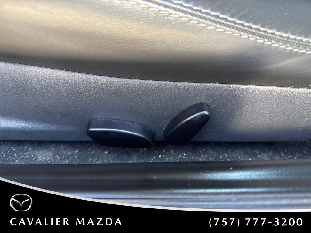 2004 Chrysler Crossfire Base