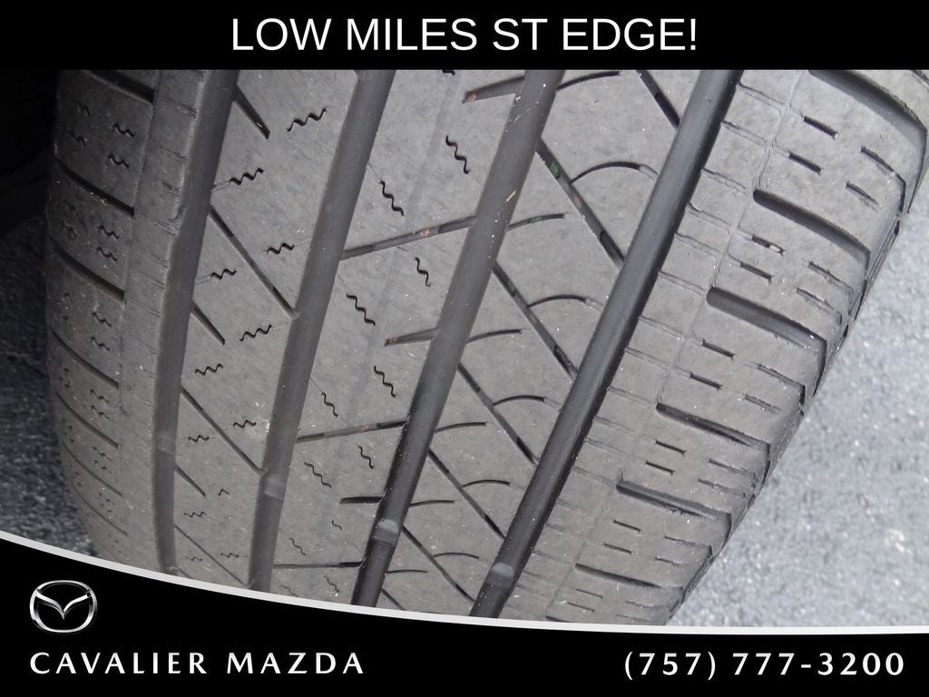 2024 Ford Edge ST