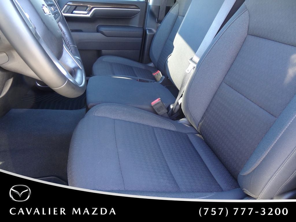 2025 Chevrolet Silverado 1500 LT