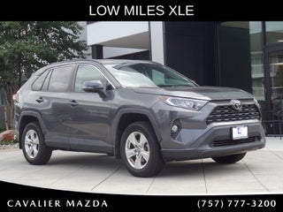 2020 Toyota RAV4 XLE
