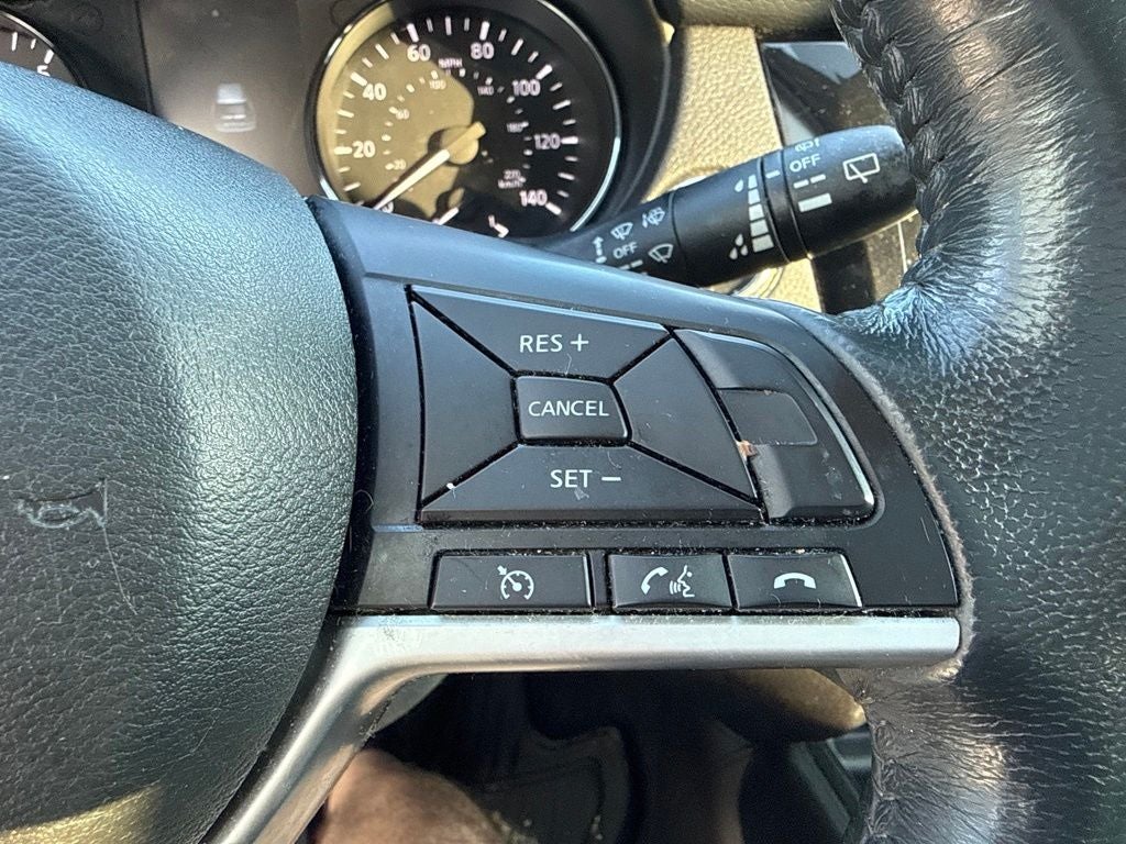 2017 Nissan Rogue SV