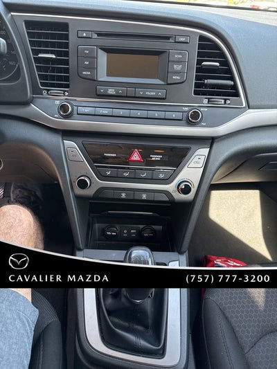 2018 Hyundai Elantra SE