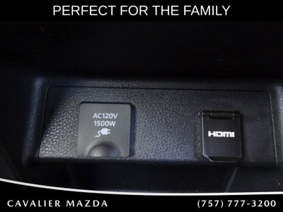 2023 Toyota Sienna XSE