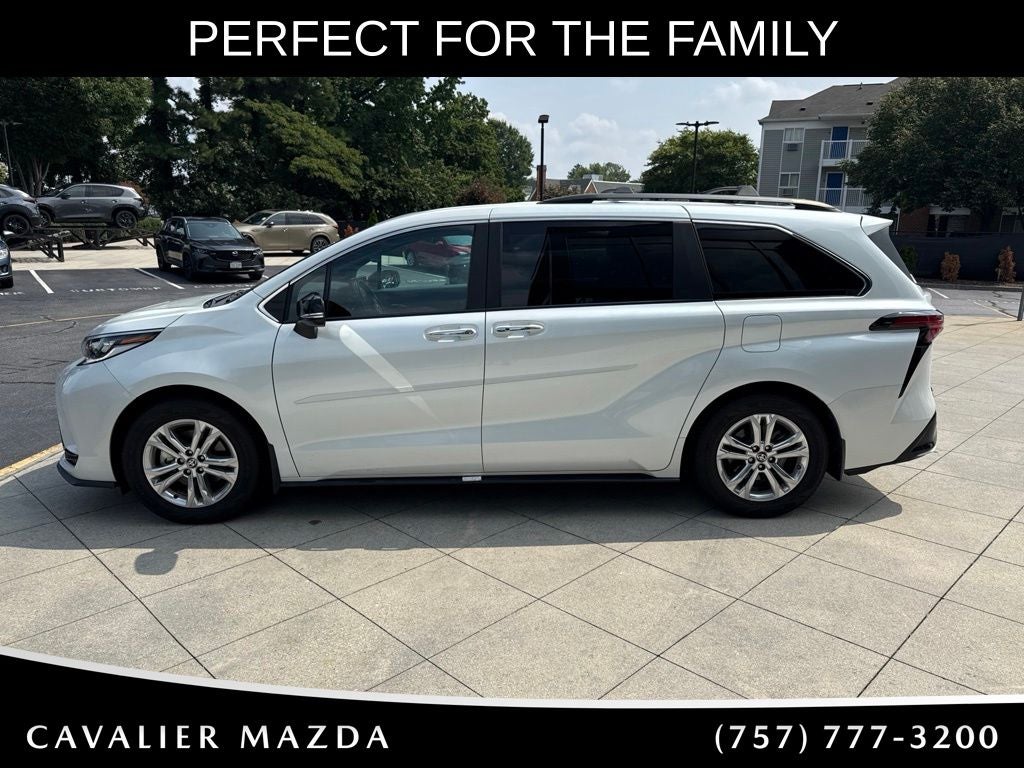 2023 Toyota Sienna XSE