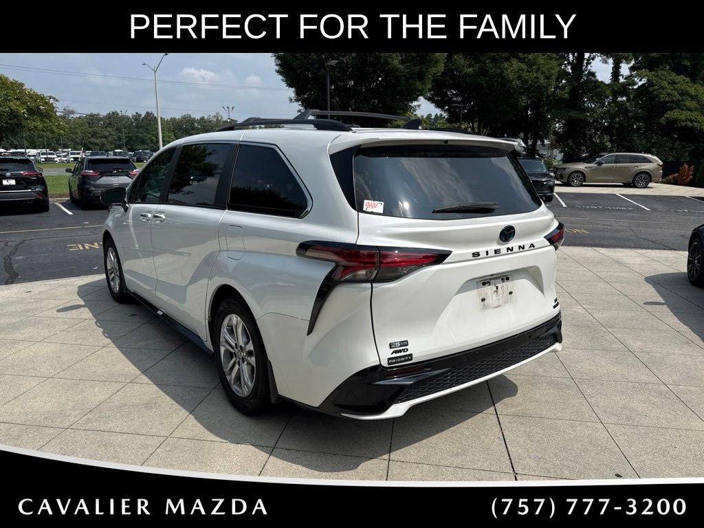 2023 Toyota Sienna XSE