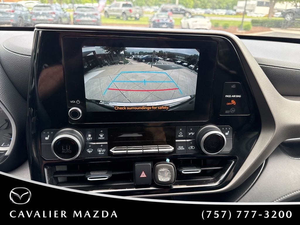 2023 Toyota Highlander Hybrid XLE