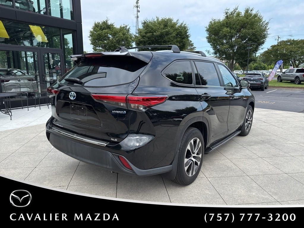 2023 Toyota Highlander Hybrid XLE