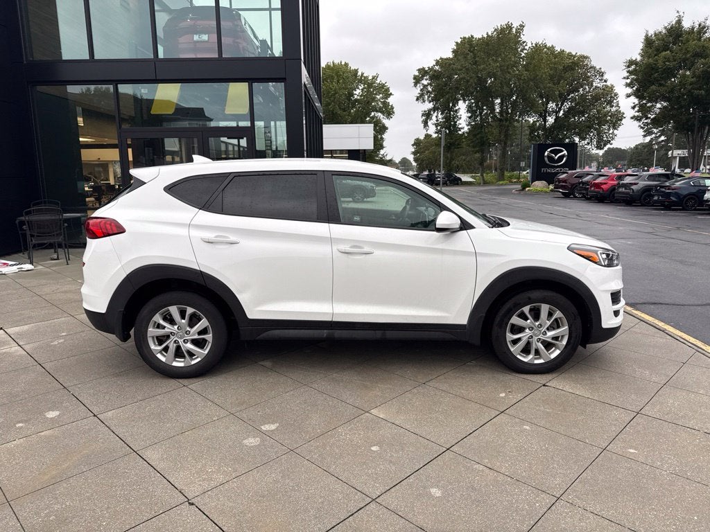 2021 Hyundai Tucson SE