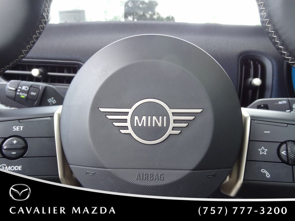 2025 MINI Cooper S Iconic