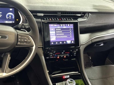 2024 Jeep Grand Cherokee L Altitude X 4x4