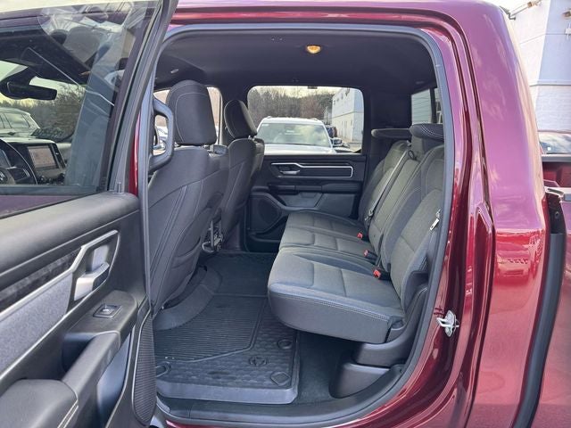 2022 RAM 1500 Big Horn Crew Cab 4x4 5'7' Box