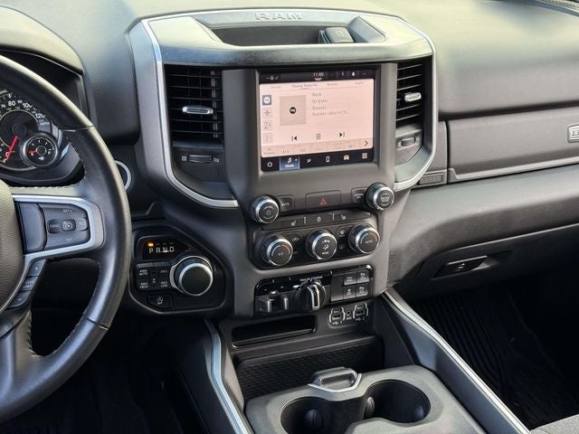 2022 RAM 1500 Big Horn Crew Cab 4x4 5'7' Box