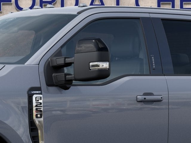 2027 Ford Super Duty F-250® Lariat®