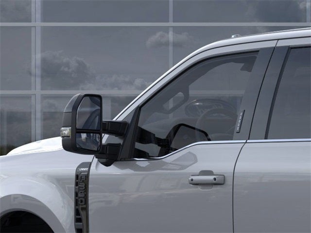 2025 Ford Super Duty F-350® Lariat®
