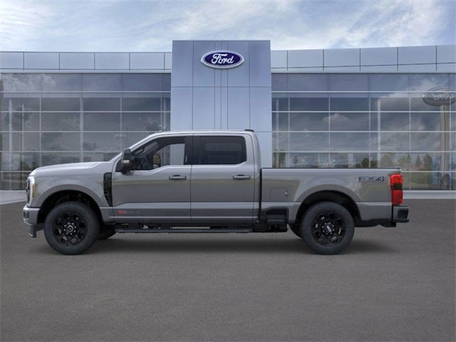 2026 Ford Super Duty F-350® Lariat®