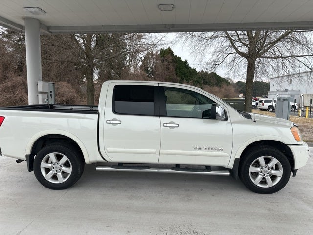 2014 Nissan Titan SL