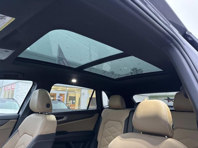 2024 Volkswagen Atlas Cross Sport 2.0T SE w/ Technology