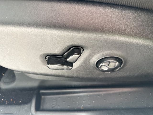 2024 Chrysler Pacifica Hybrid Select Appearance