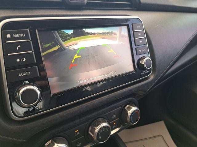 2023 Nissan Versa 1.6 S