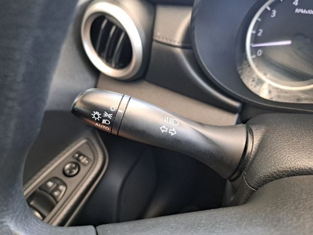 2023 Nissan Versa 1.6 S
